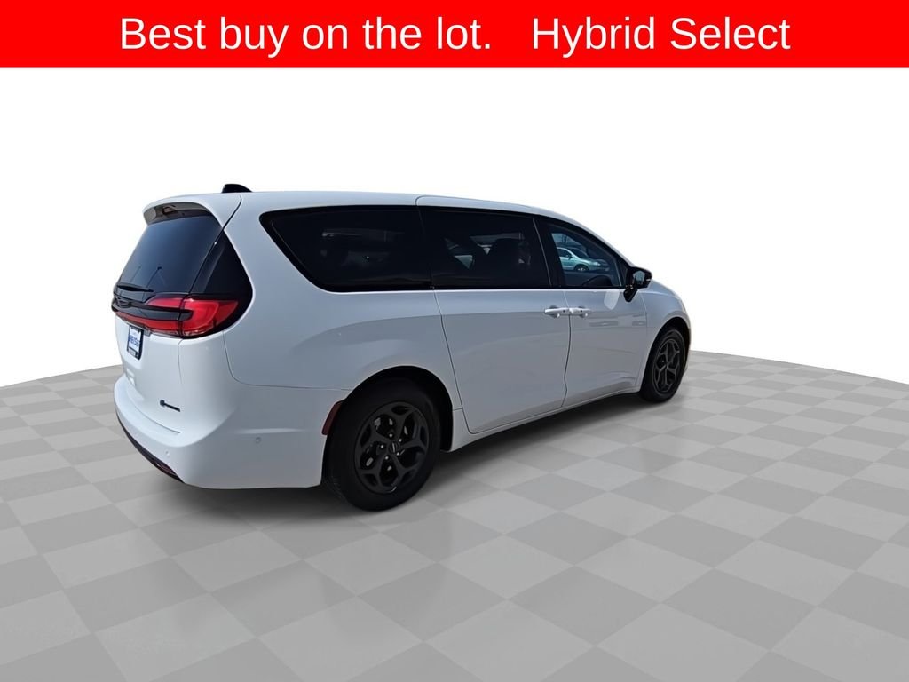 2024 Chrysler Pacifica PHEV Select - Photo 8