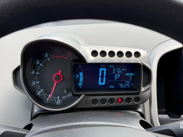 Used 2015 Gray Chevrolet LT image 14