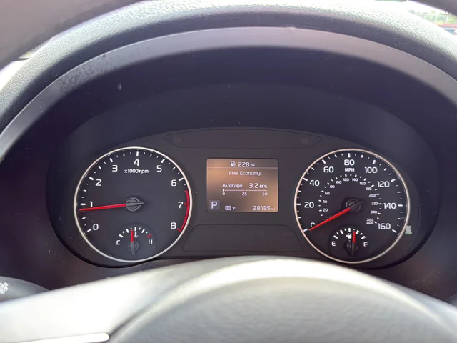 Certified Used 2022 White Kia LX image 23