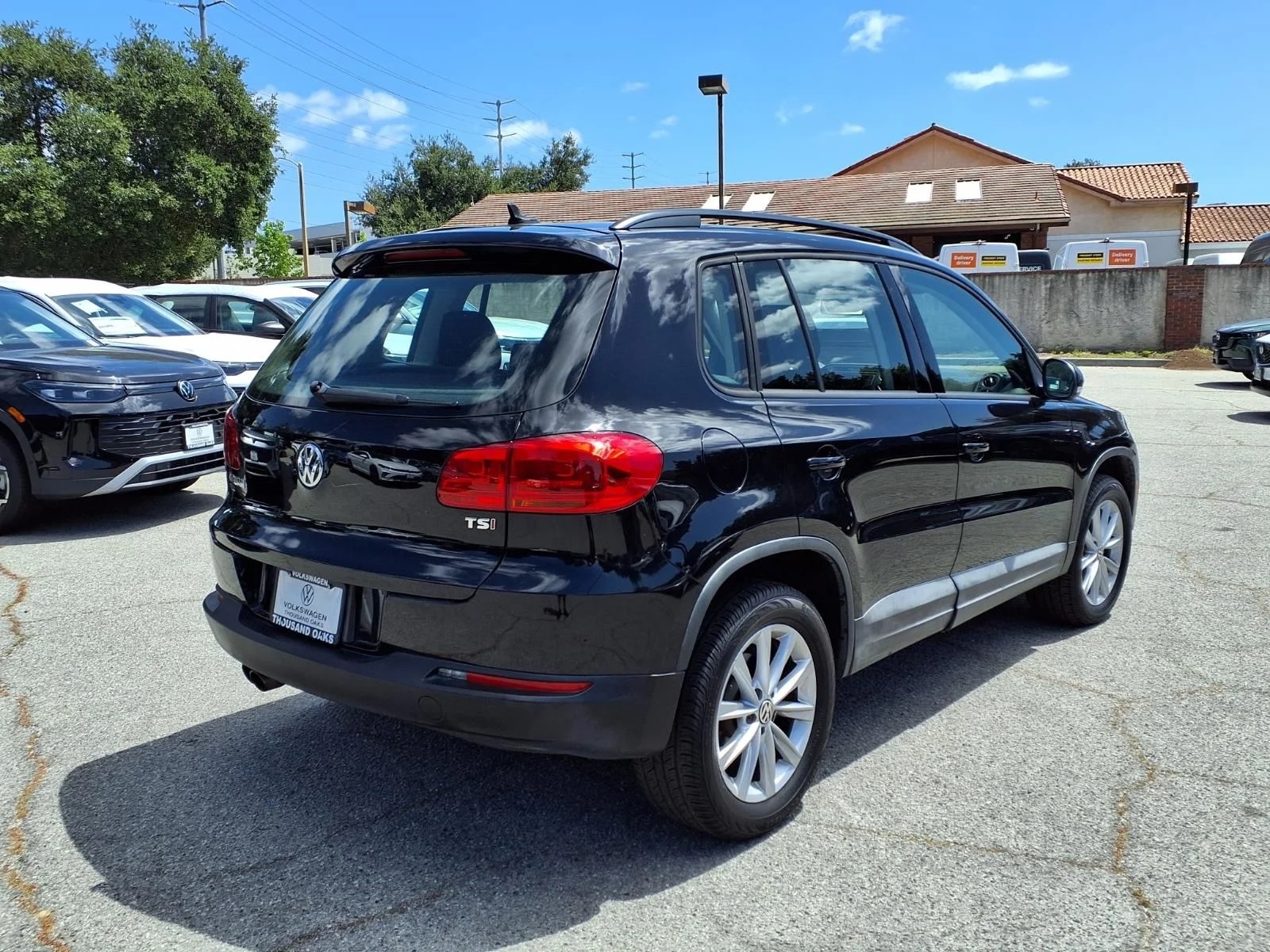 Used 2017 Black Volkswagen 2.0T image 5