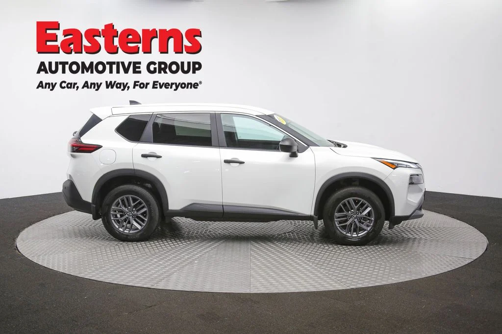 Used 2023 White Nissan S image 45