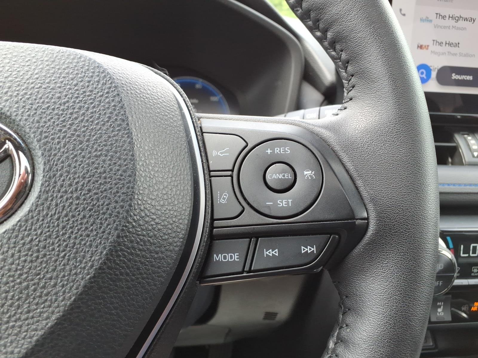 Used 2023 Silver Sky Metallic/Midnight Black Metallic Toyota Hybrid XSE image 24