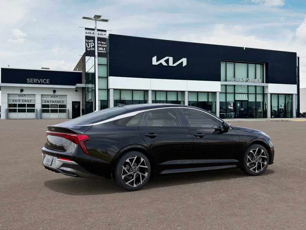 2025 Kia K5 EX - Photo 6