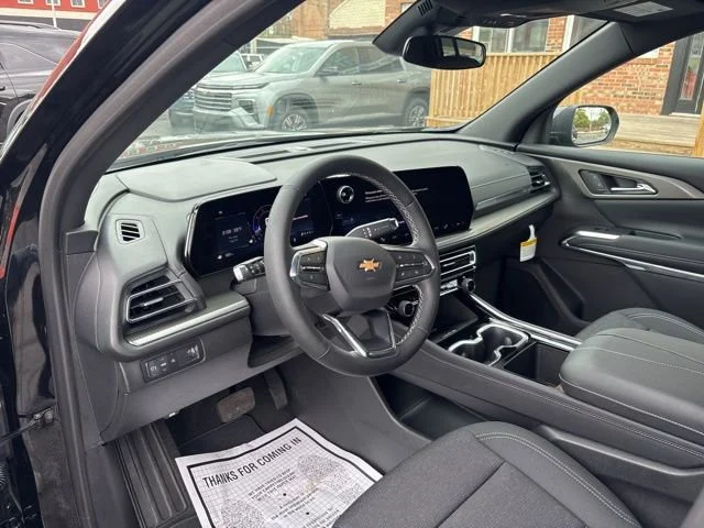 2025 Chevrolet Traverse LT - Photo 16