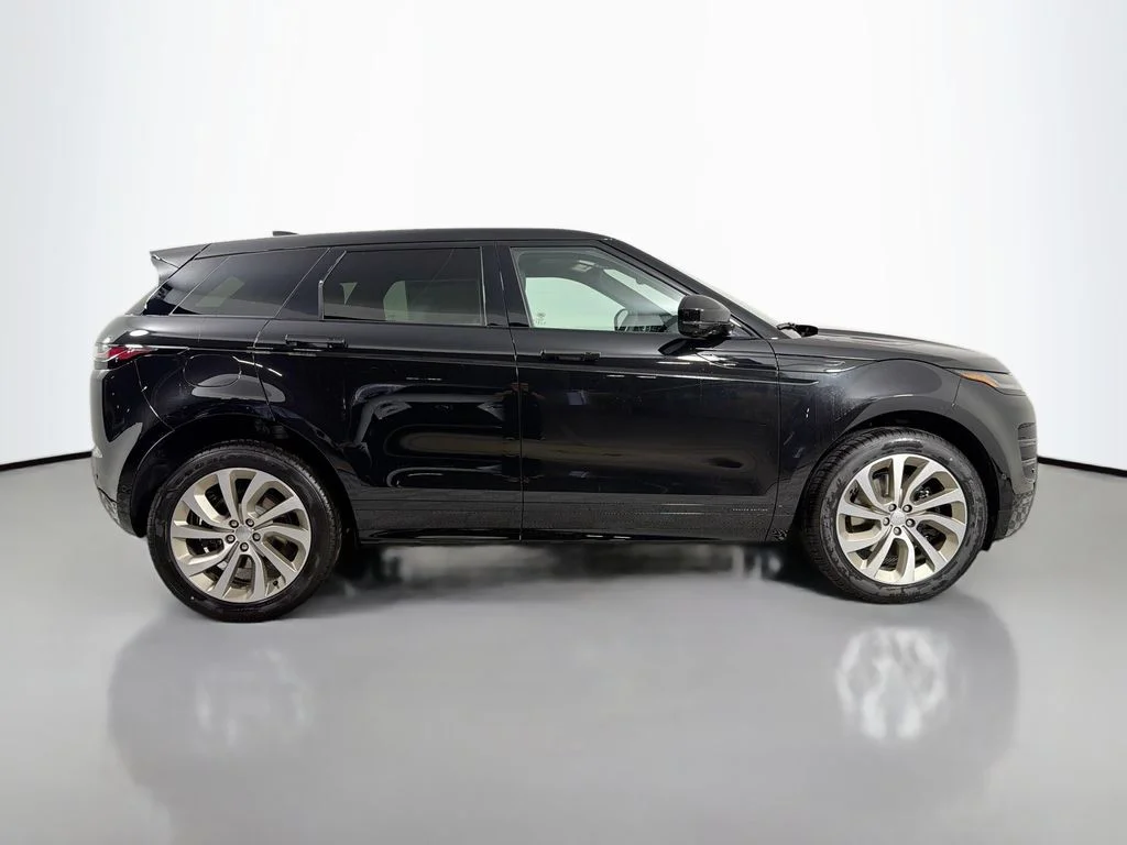 New 2026 Santorini Black Land Rover Hoxton Edition image 4