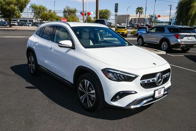 Used 2025 White Mercedes-Benz GLA 250 image 7