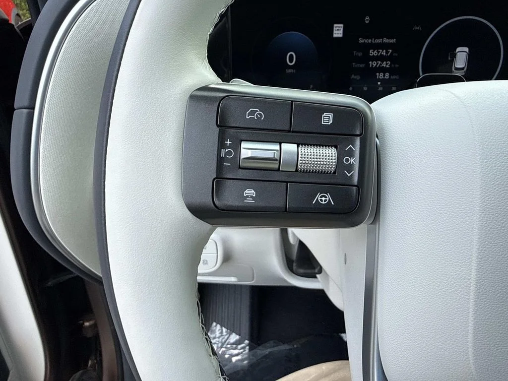 Used 2026 Brown Hyundai Calligraphy image 45