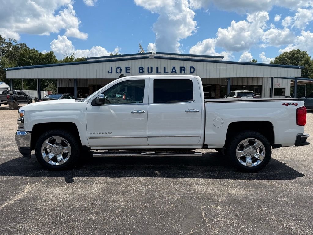 Used 2018 White Chevrolet LTZ image 21