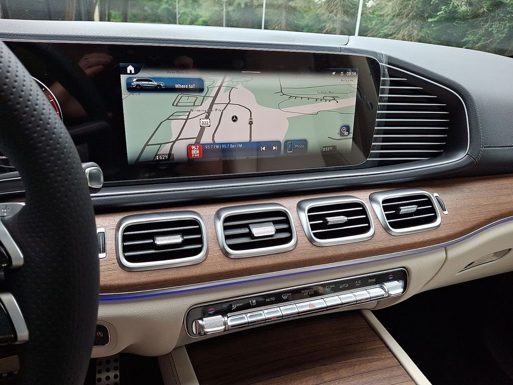 New 2026 Polar White Mercedes-Benz GLS 450 image 15