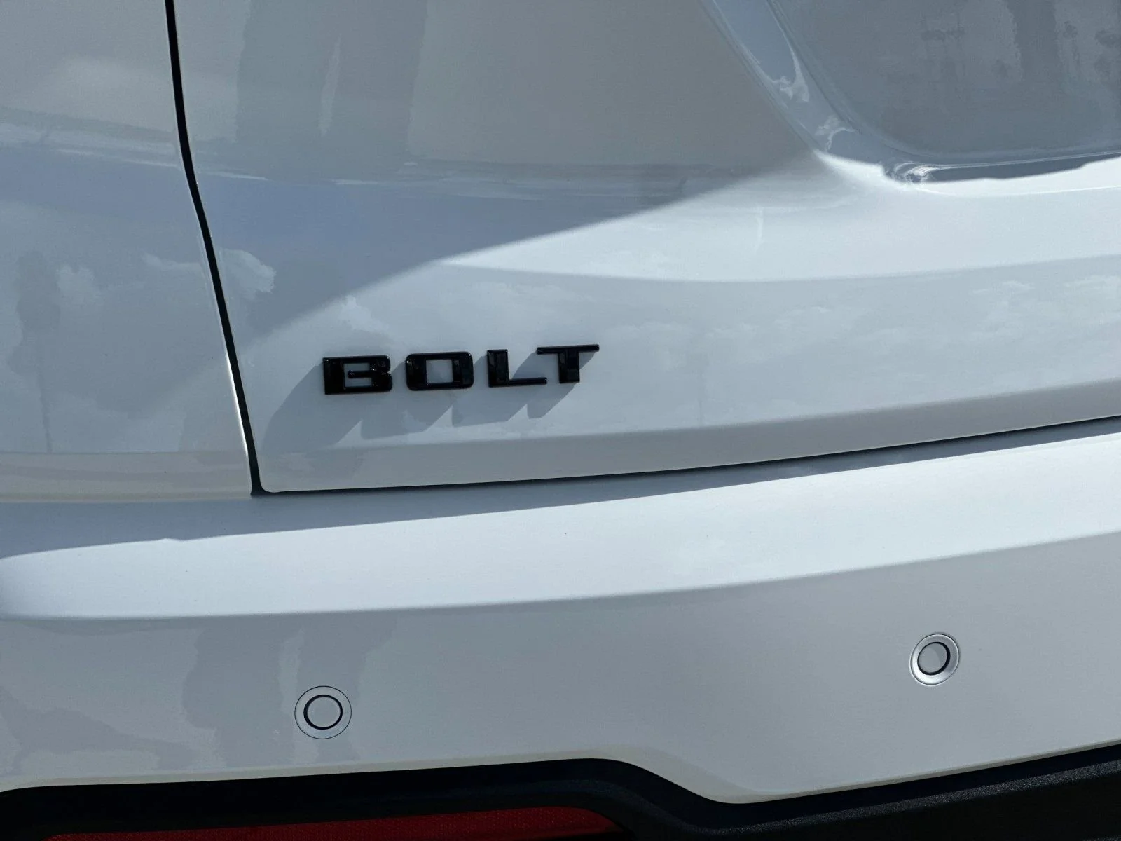 2027 Chevrolet Bolt LT - Photo 27
