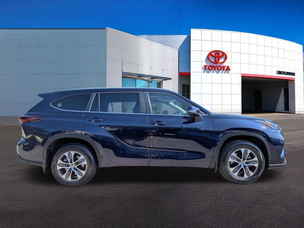 Used 2026 Blue Toyota XLE image 9