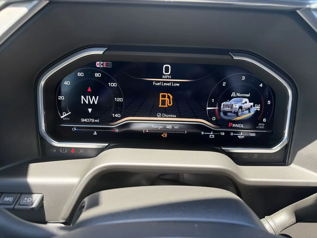 Used 2024 Silver GMC Denali image 15