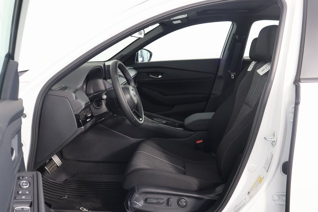 New 2026 Platinum White Pearl Honda Sport image 5
