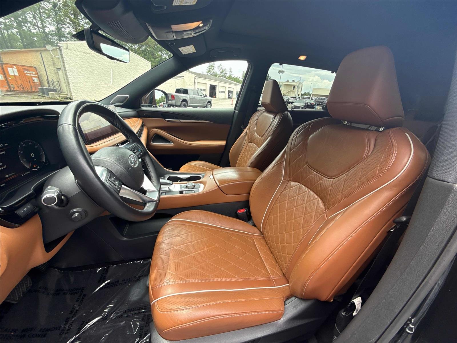 Used 2023 Mineral Black INFINITI AUTOGRAPH image 11