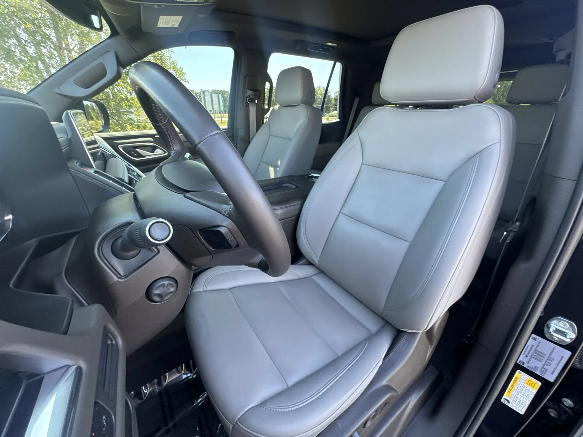 2022 Chevrolet Tahoe LT - Photo 11