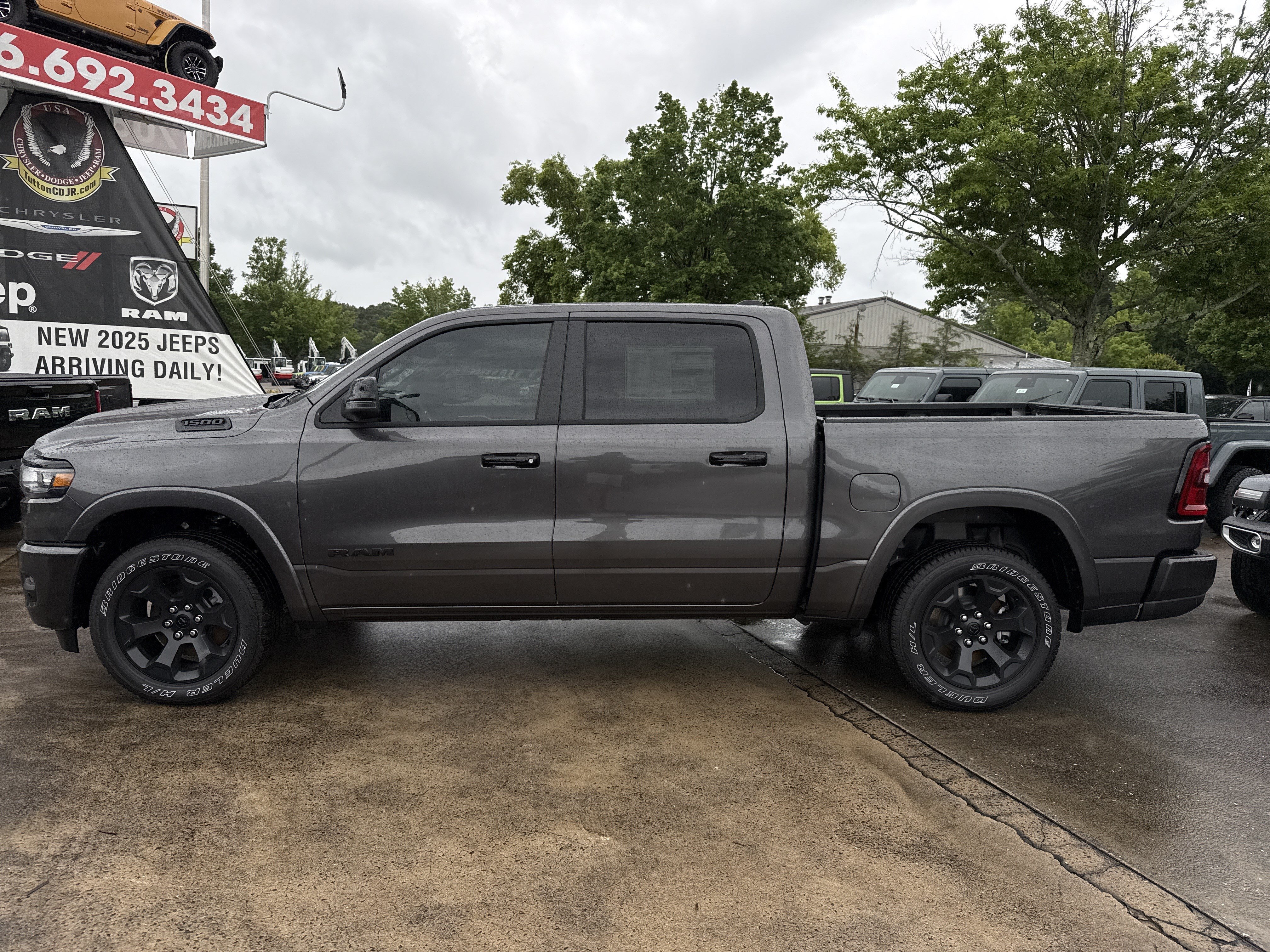 New 2026 Granite Crystal Metallic Clearcoat RAM Big Horn image 4