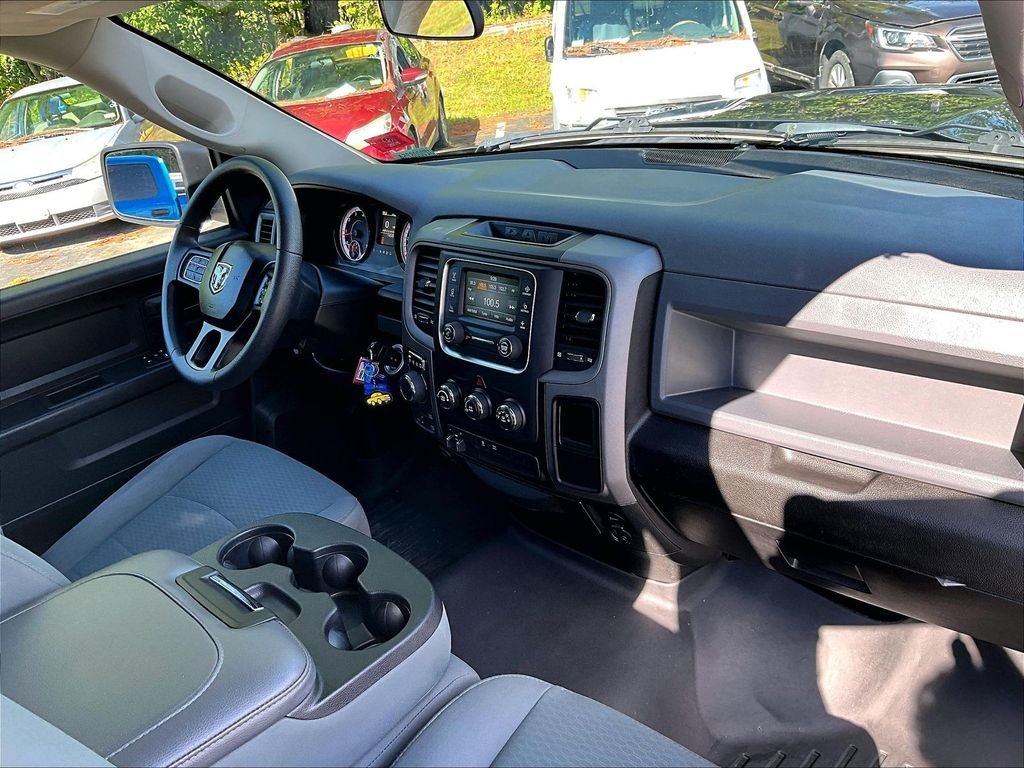 Used 2019 Granite Crystal Metallic Clearcoat Ram Express image 14