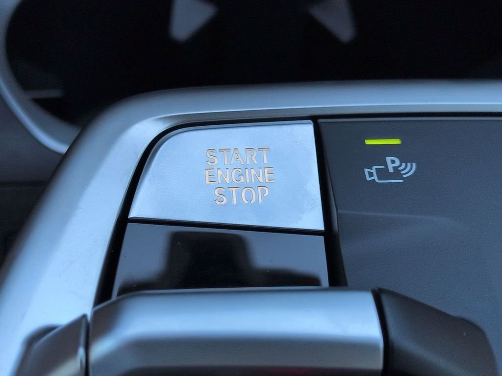 New 2026 Jet Black BMW xDrive28i image 28