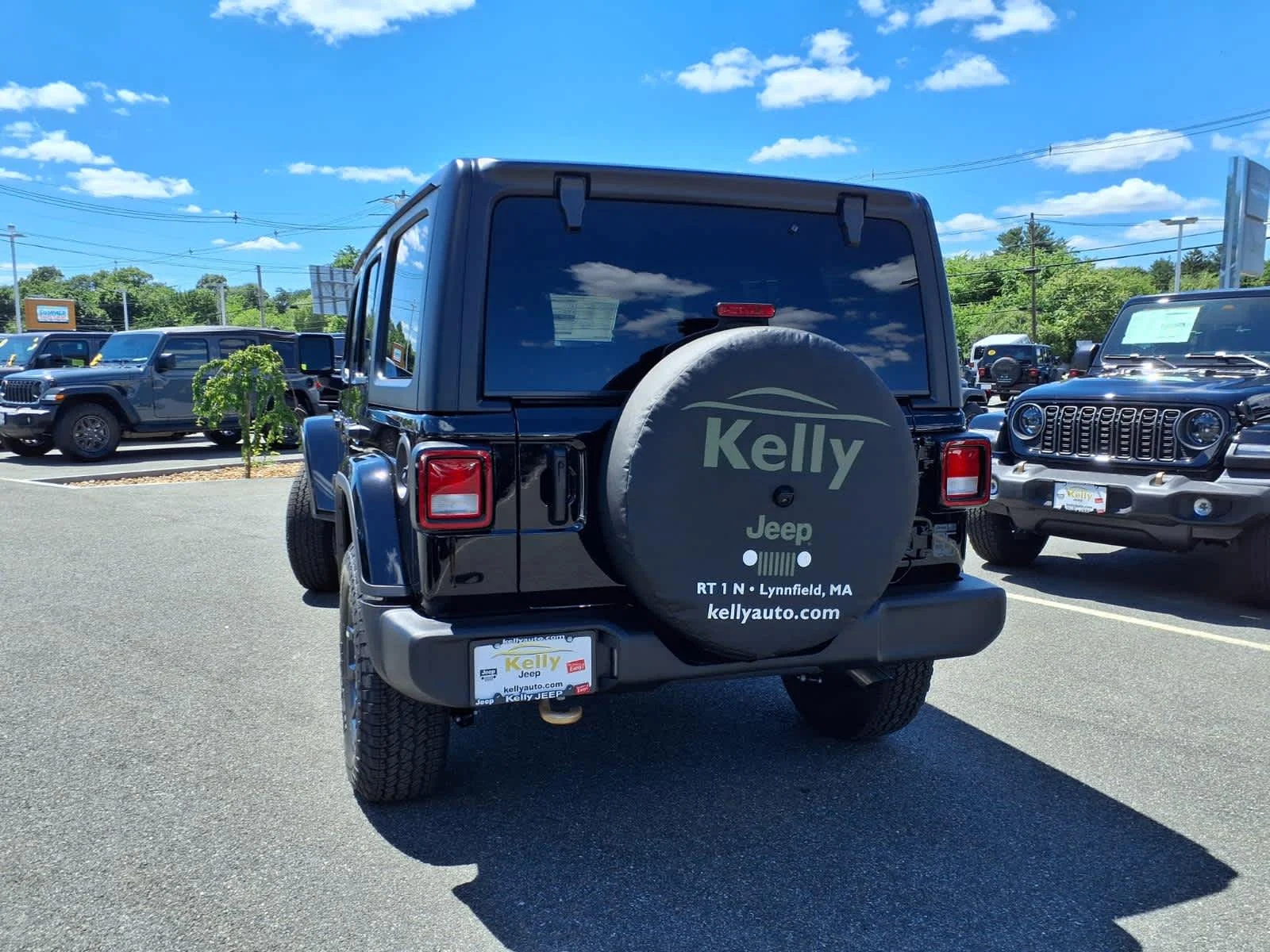 New 2026 Black Clearcoat Jeep 85th Anniversary image 10