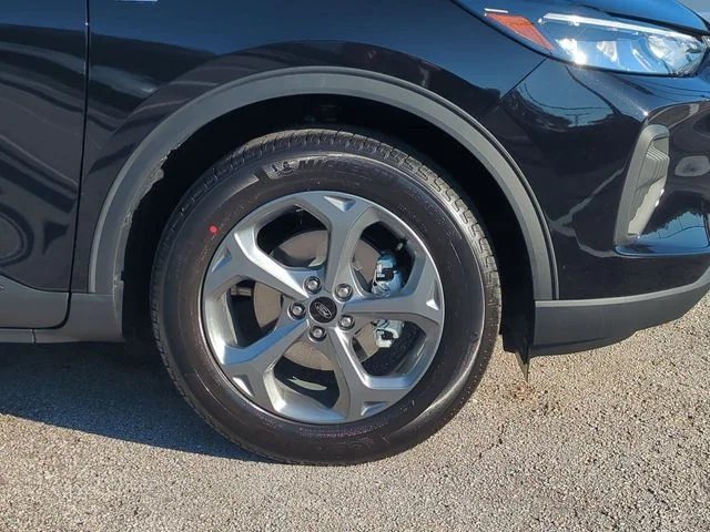 New 2026 Agate Black Metallic Ford ST-Line image 11