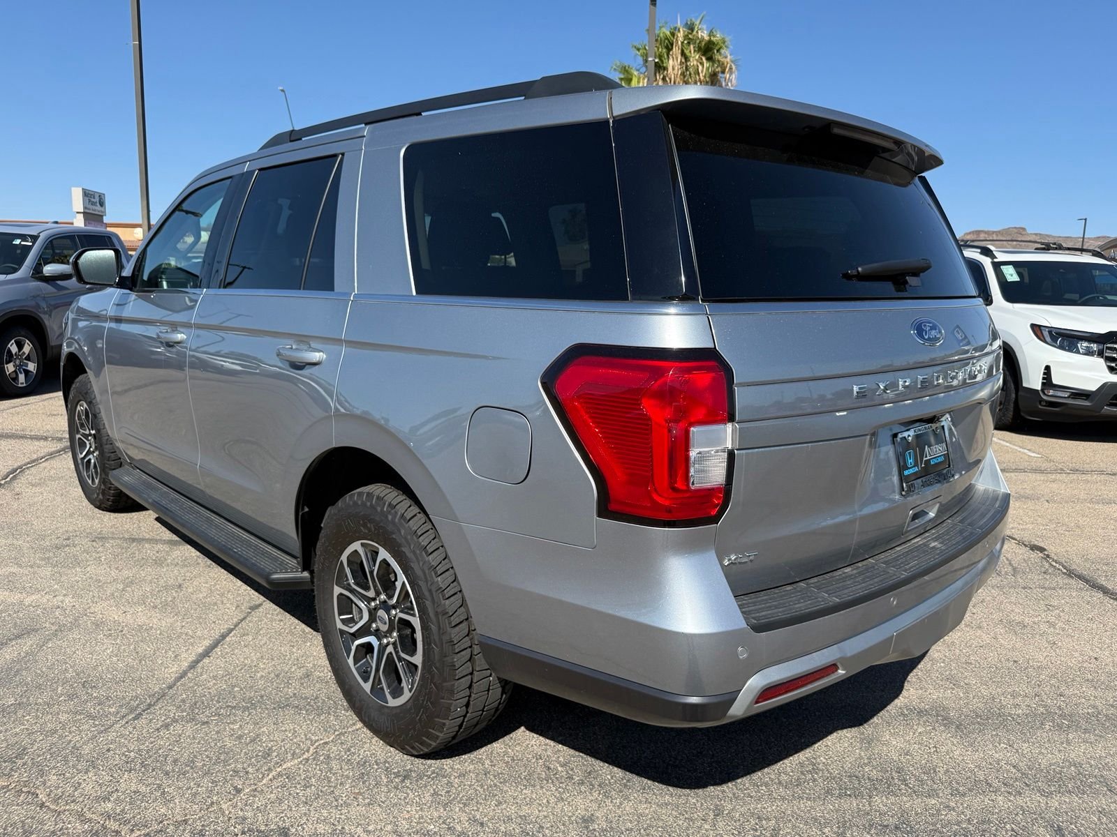 2024 Ford Expedition XLT - Photo 10