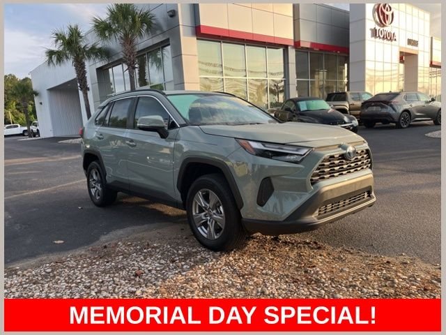 2022 Toyota RAV4 Hybrid XLE AWD's photo