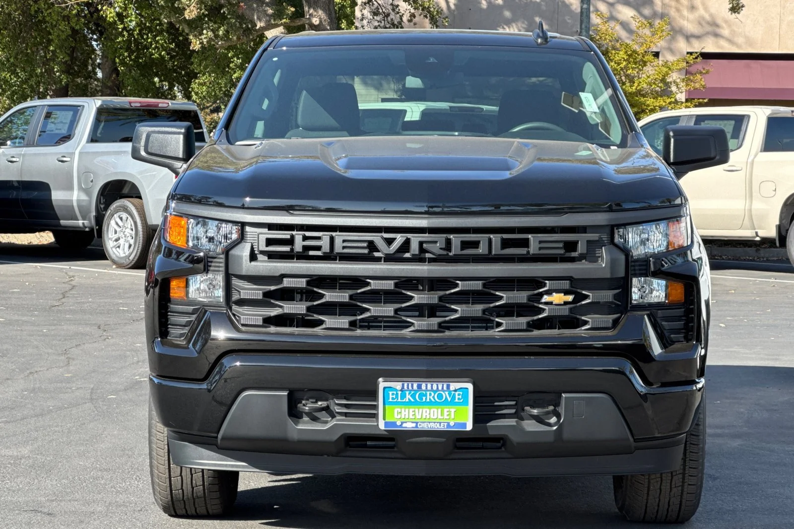 2026 Chevrolet Silverado 1500 Custom view 8