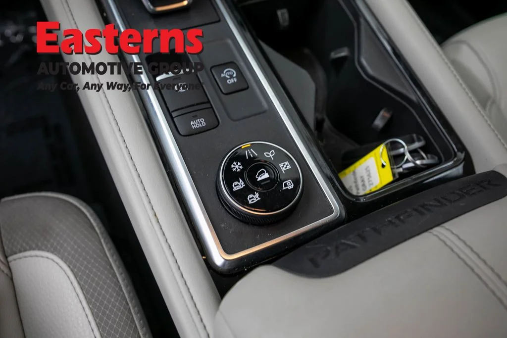 Used 2023 Gray Nissan SL image 20