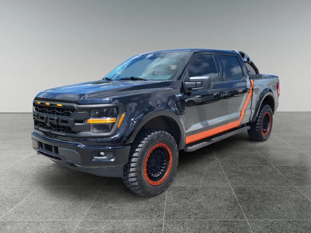 Used 2025 AGATE BLACK METALLIC Ford XLT image 1