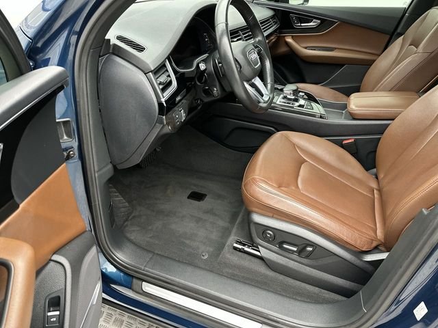 Used 2018 Blue Audi 3.0T Premium Plus image 11