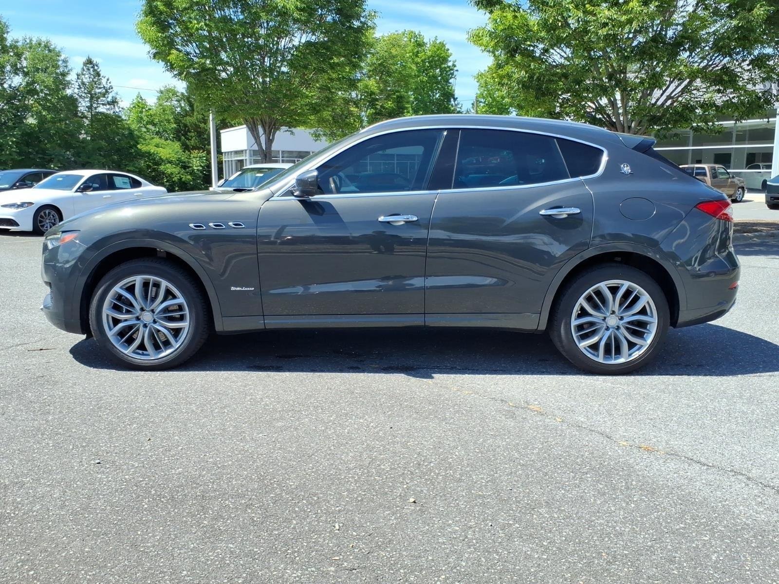 Used 2018 Grigio Metallo Metallic Maserati S GranLusso image 3