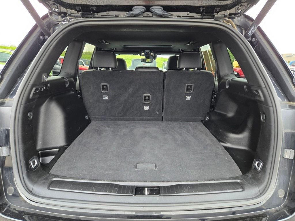 Used 2023 Black Jeep Altitude X image 32