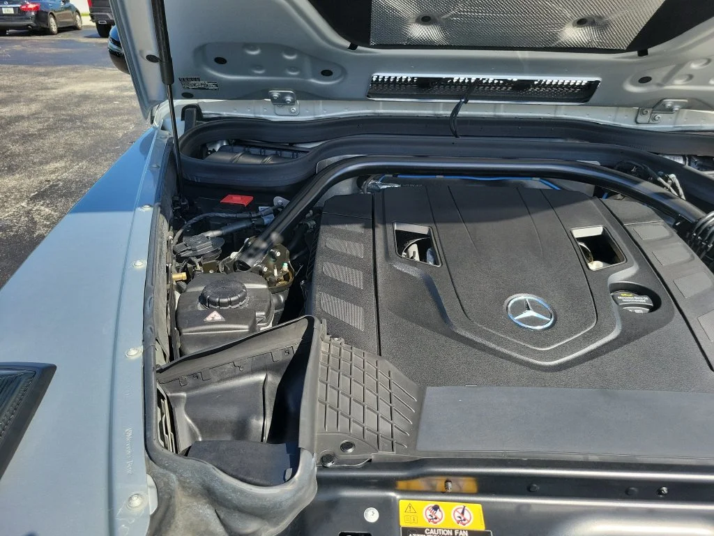 Used 2021 Blue Mercedes-Benz G 550 image 39