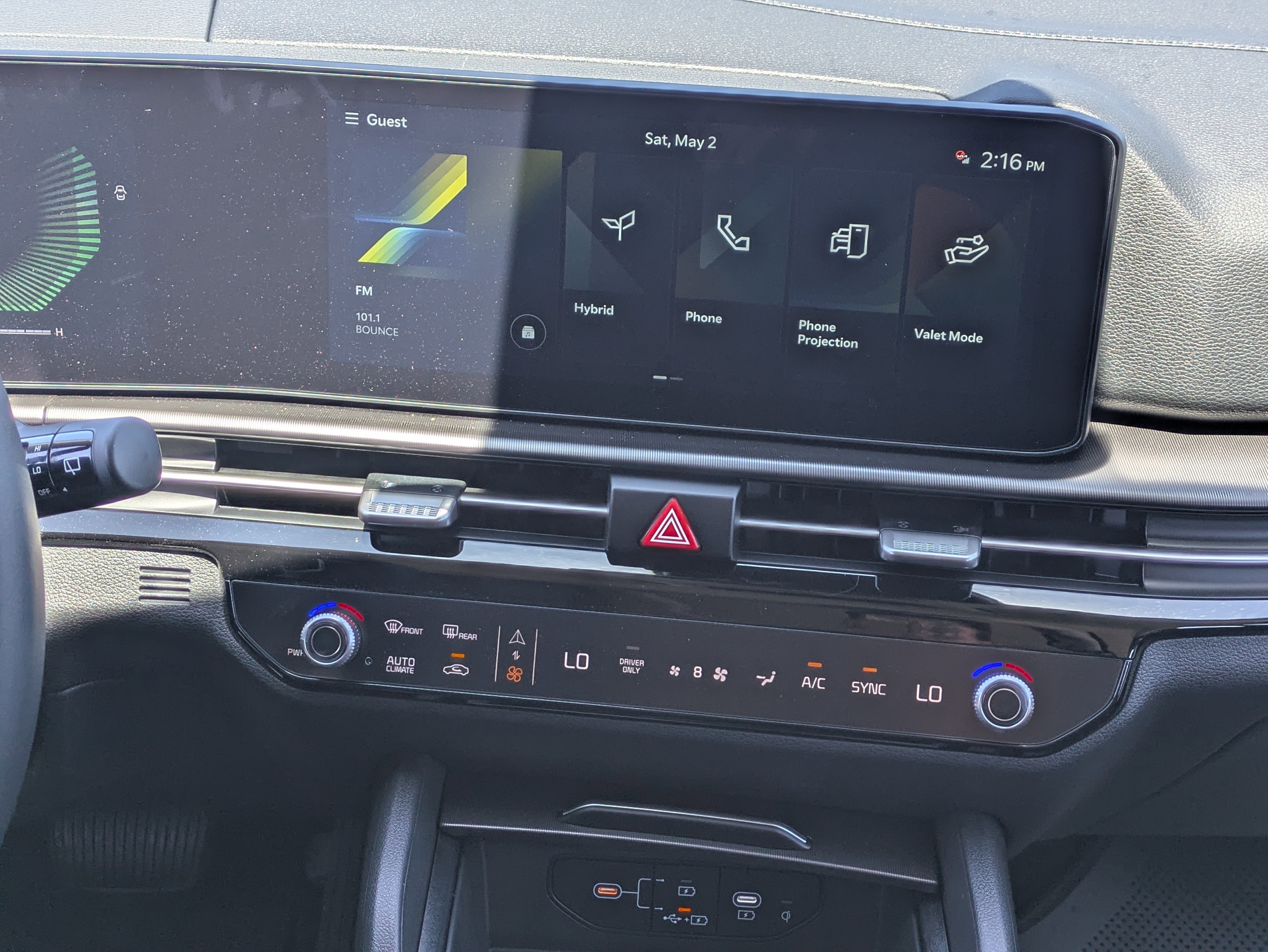 New 2026 Snow White Pearl Kia EX image 19