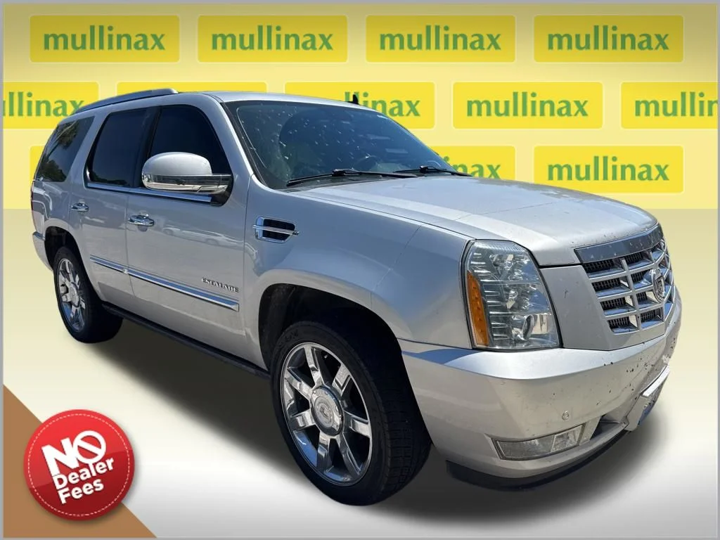2011 Cadillac Escalade AWD Premium's photo