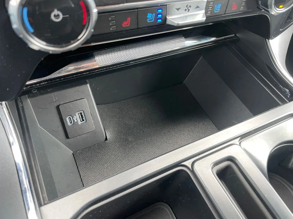 Used 2023 Stone Gray Metallic Ford Lariat image 12