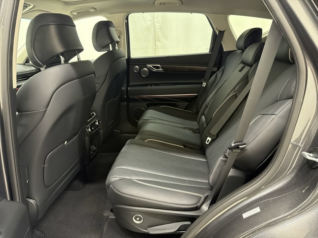 2023 GENESIS GV80 Standard - Photo 19