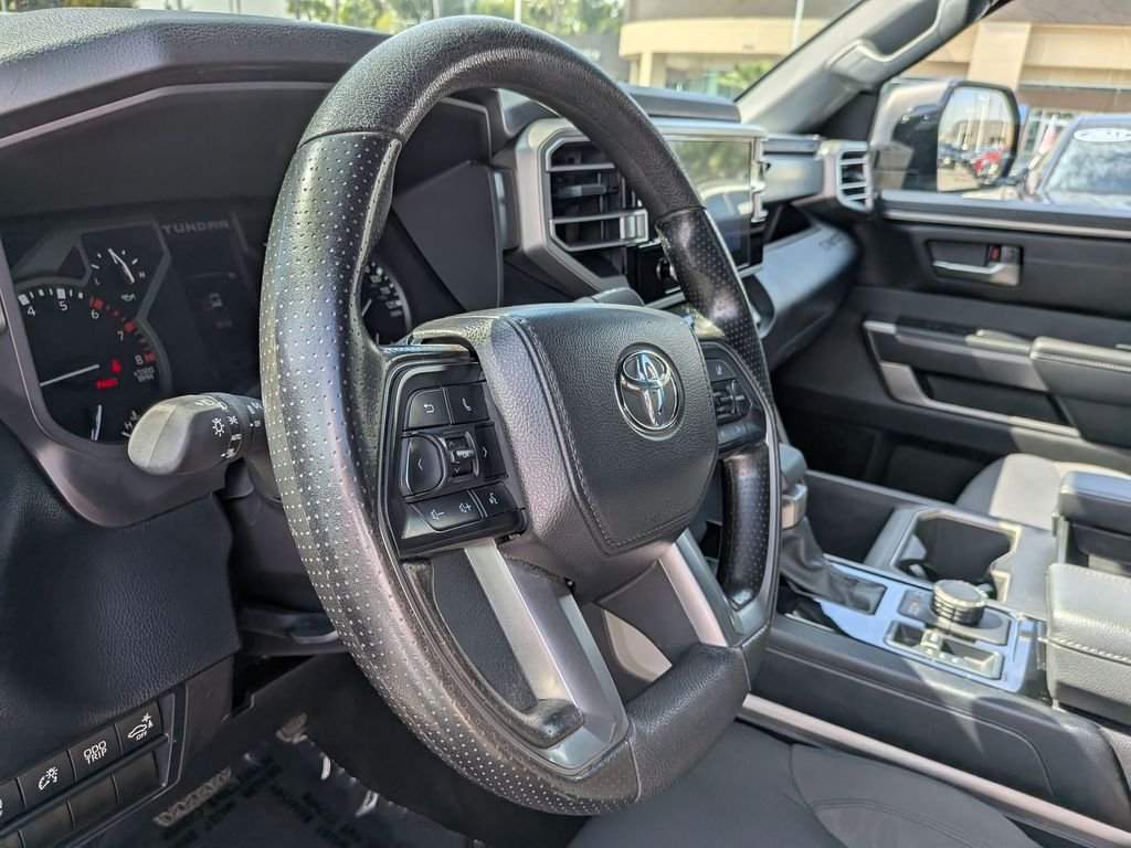 2025 Toyota Tundra SR5 - Photo 16