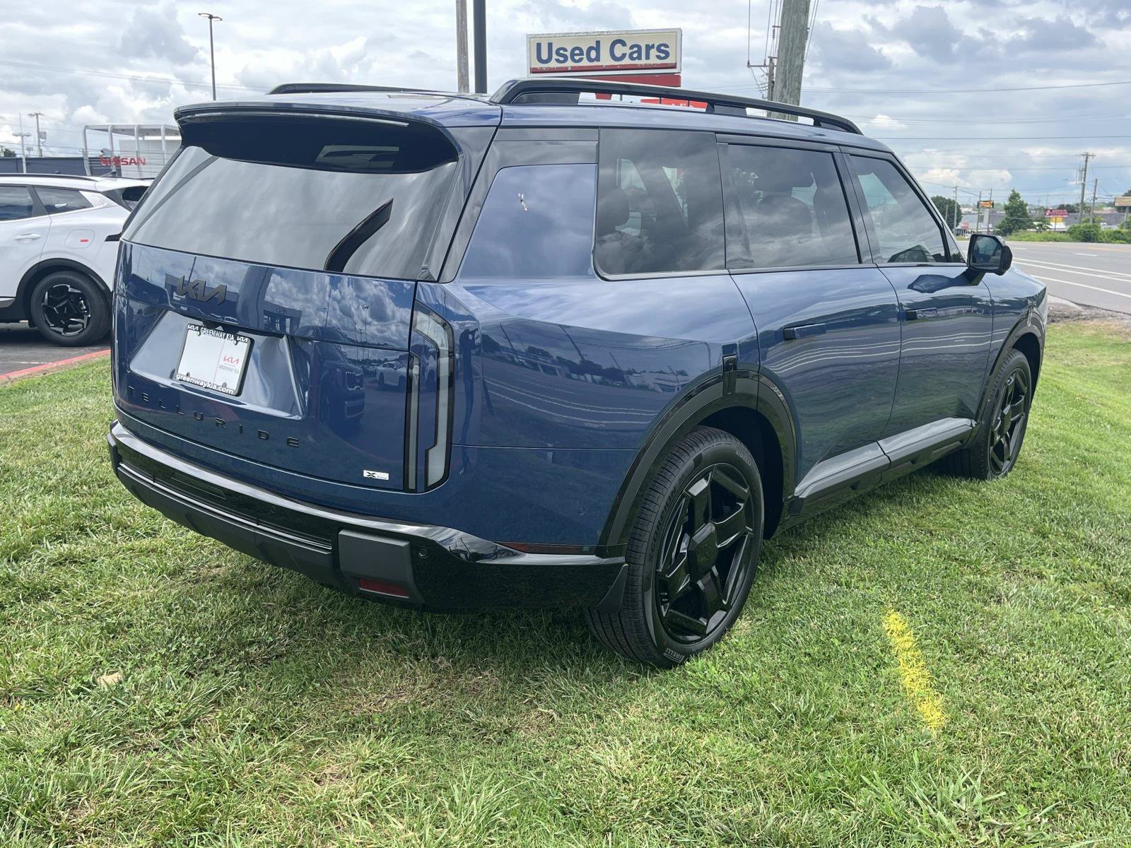New 2027 Midnight Lake Blue Kia X-Line SX image 7