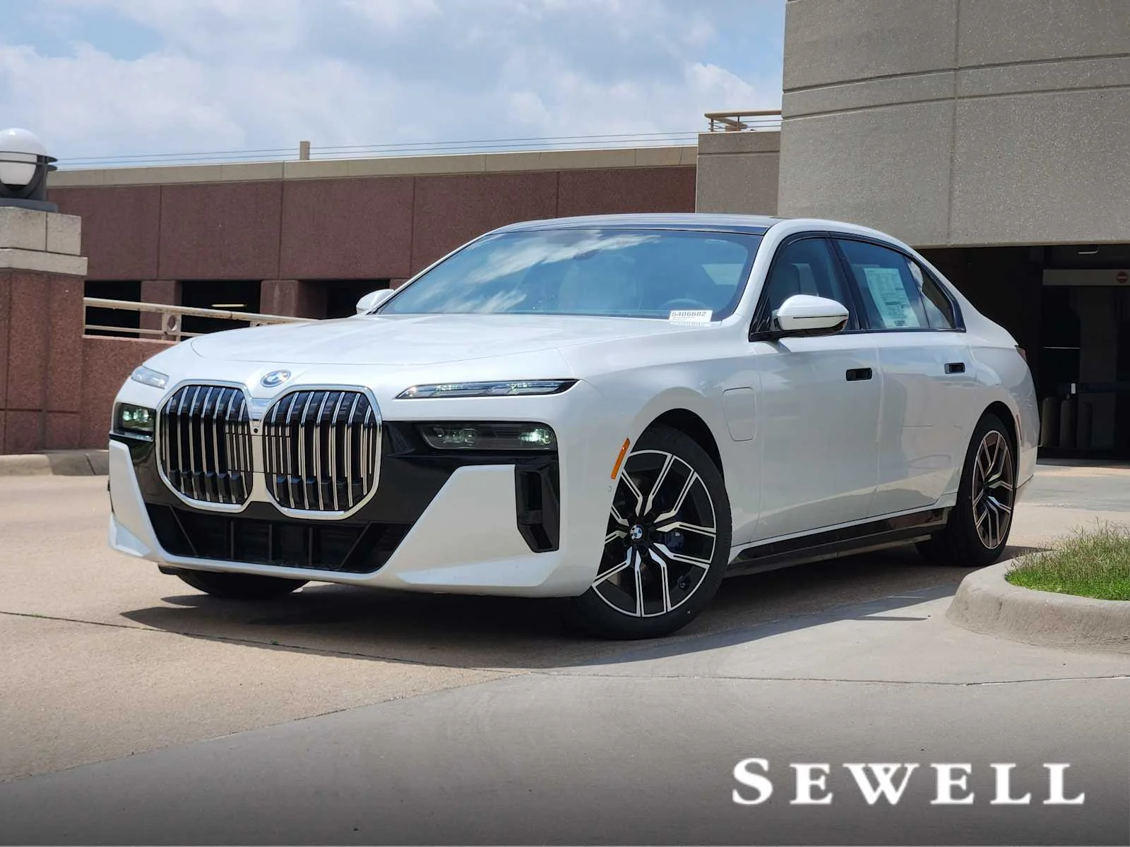 2026 BMW 7 Series 750e xDrive