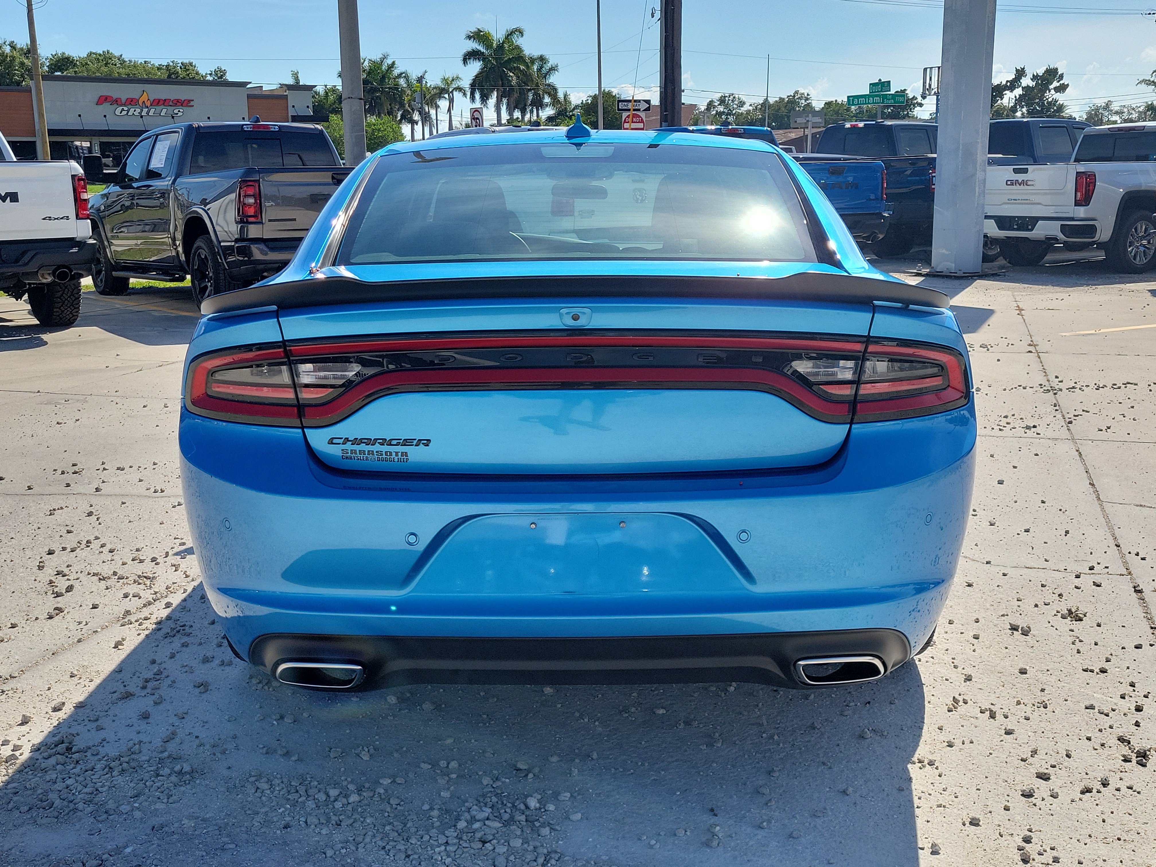 Used 2023 B5 Blue Pearlcoat Dodge SXT image 5