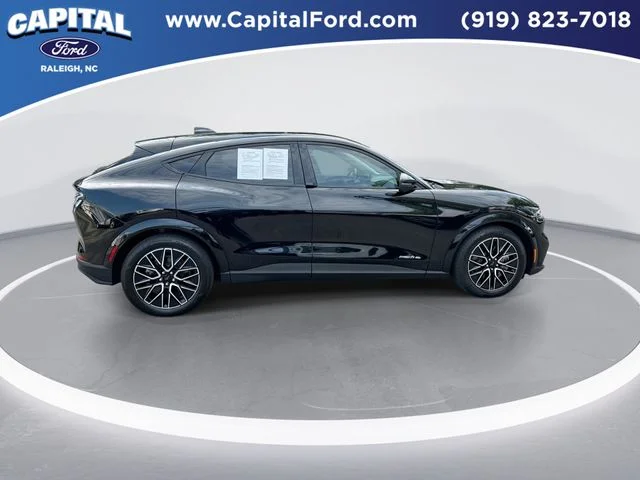 Used 2025 Black Ford Premium image 9