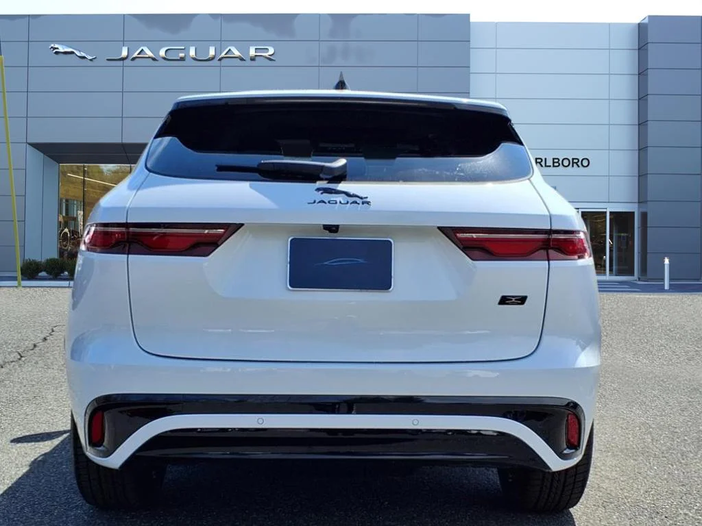 2026 Jaguar F-Pace R-Dynamic S - Photo 7