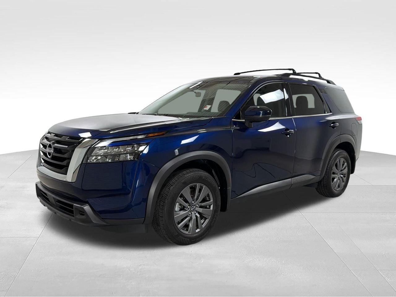 2025 Nissan Pathfinder SV 2WD's photo