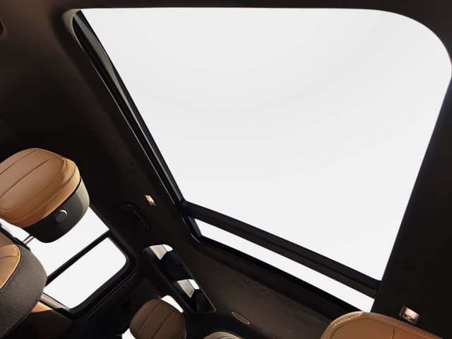 New 2026 Carpathian Grey Land Rover X image 20