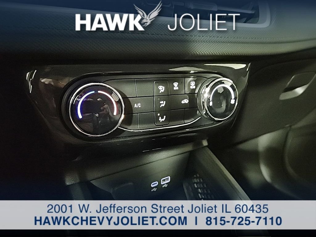 Used 2025 Black Chevrolet LT image 17