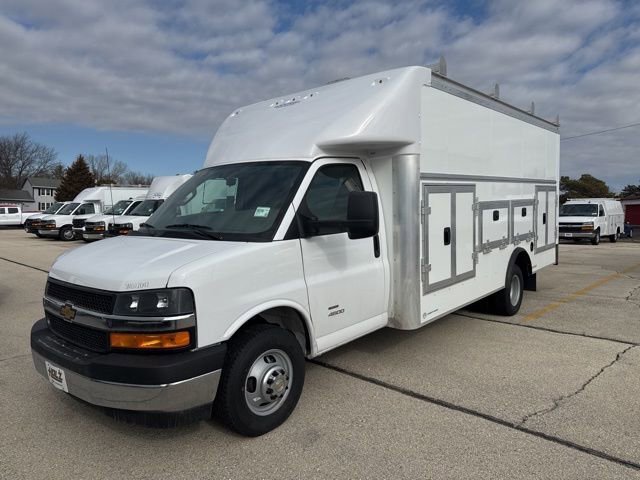 2025 Chevrolet Express 4500 177" WB's photo