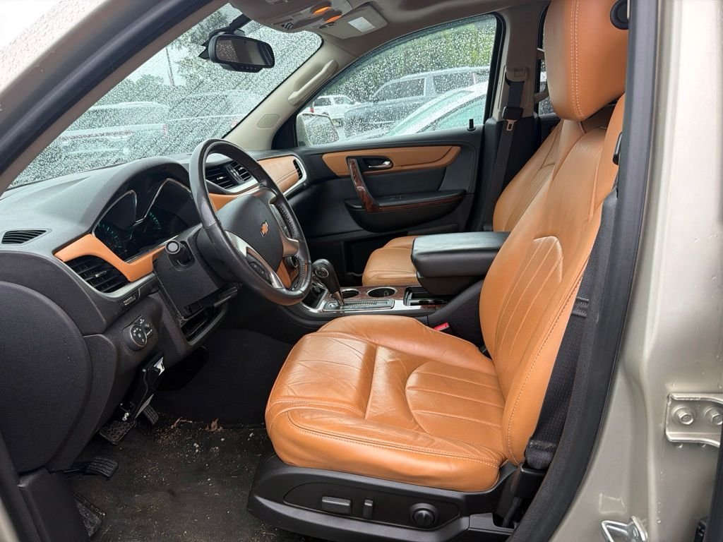 Used 2014 Gold Chevrolet LTZ image 11