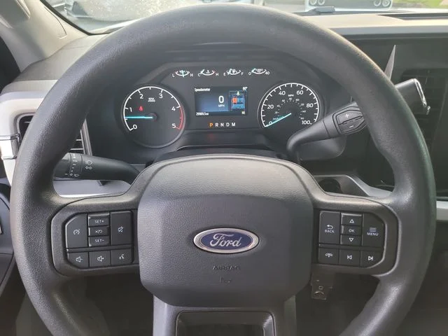 Used 2025 White Ford XL image 28