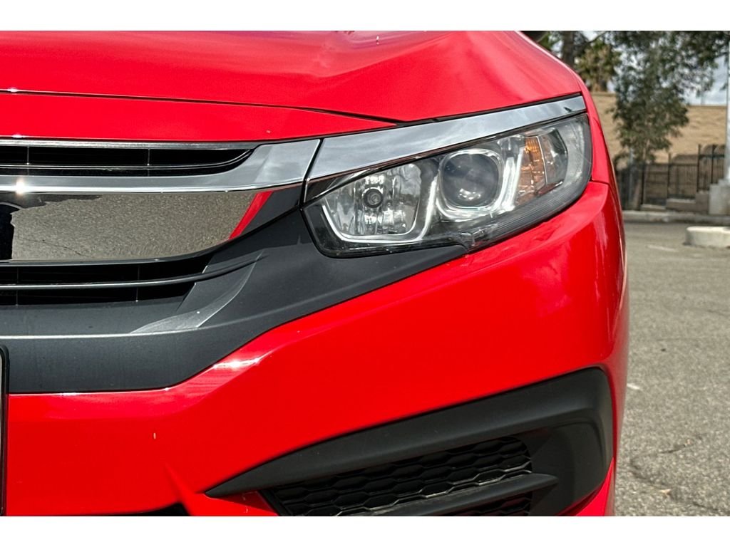 Used 2018 Rallye Red Honda EX image 51